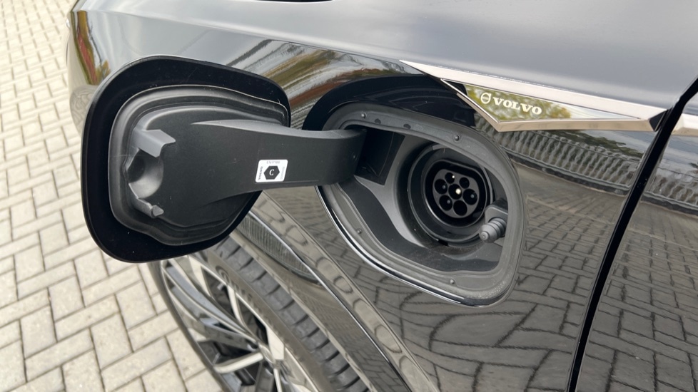 Used Volvo XC90 2025 for sale - 76221717: Photo 40