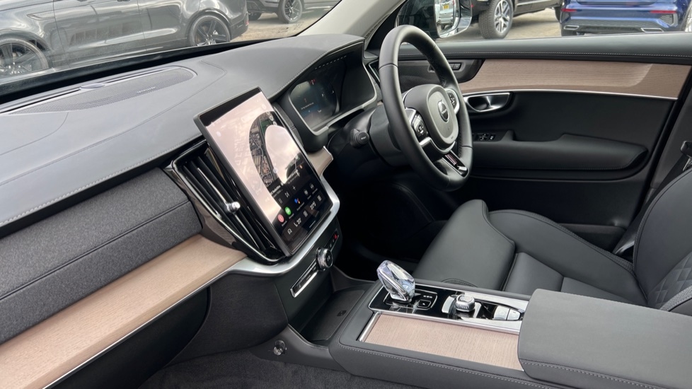 Used Volvo XC90 2025 for sale - 76221717: Photo 9