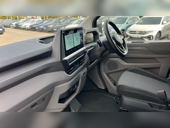 Used Volkswagen Transporter 2025 for sale - 76328282: Photo