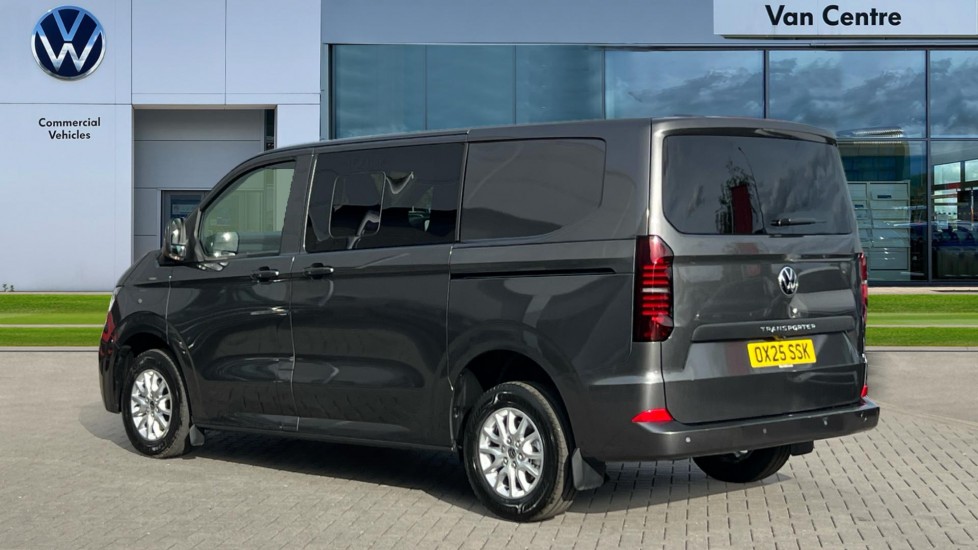 Used Volkswagen Transporter 2025 for sale - 76328282: Photo 3