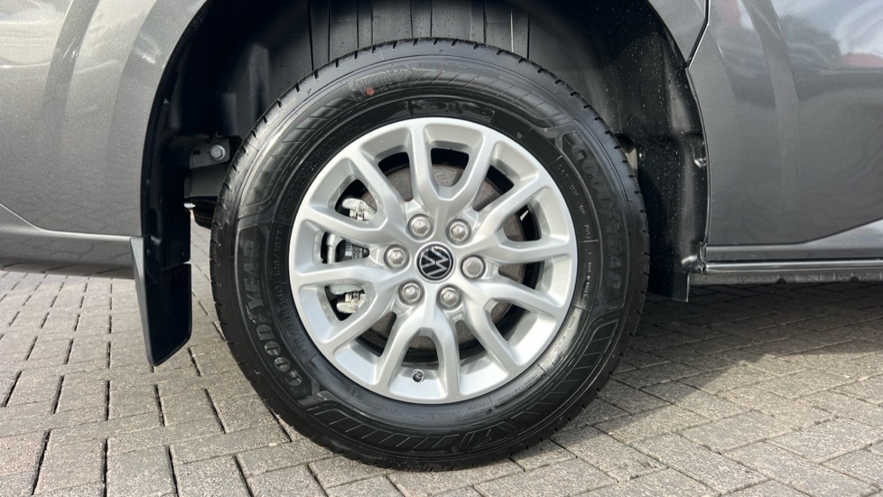 Used Volkswagen Transporter 2025 for sale - 76328282: Photo 33