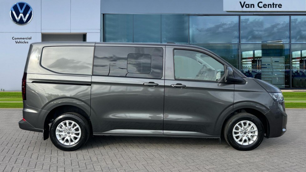 Used Volkswagen Transporter 2025 for sale - 76328282: Photo 4