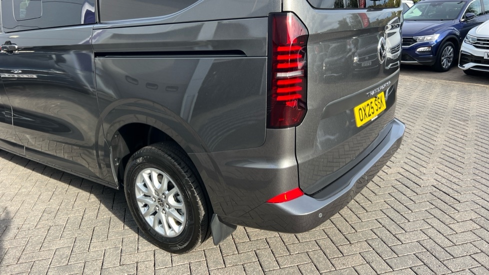 Used Volkswagen Transporter 2025 for sale - 76328282: Photo 45