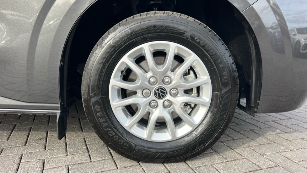 Used Volkswagen Transporter 2025 for sale - 76328282: Photo 5