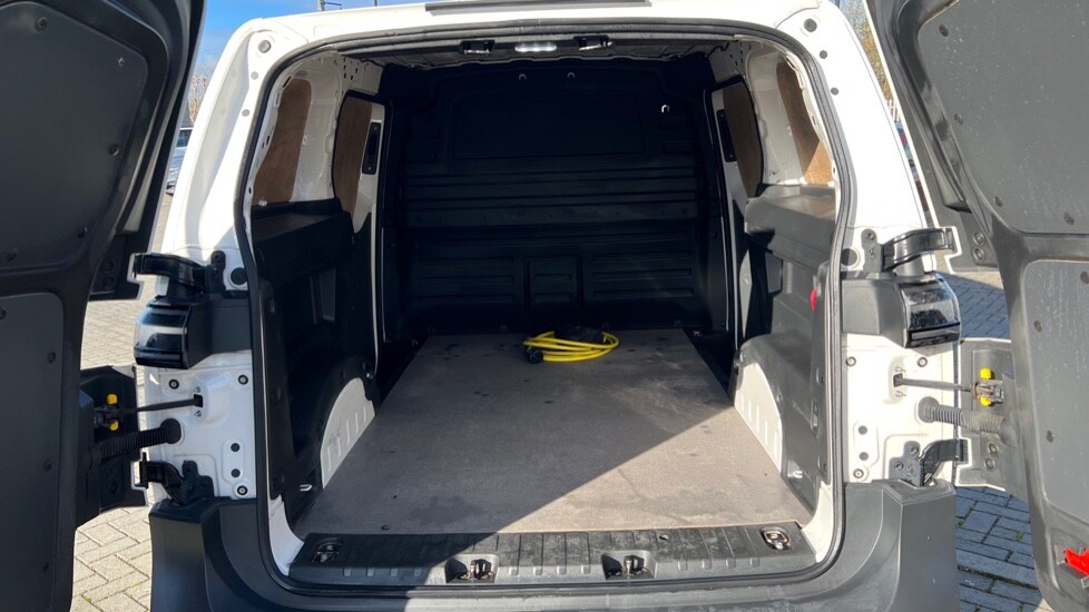 Used Volkswagen ID.Buzz 2023 for sale - 76479889: Photo 10