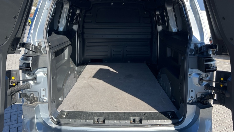 Used Volkswagen ID.Buzz 2024 for sale - 76302352: Photo 10