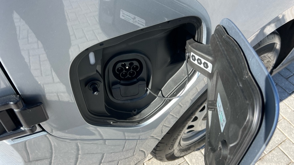 Used Volkswagen ID.Buzz 2024 for sale - 76302352: Photo 21