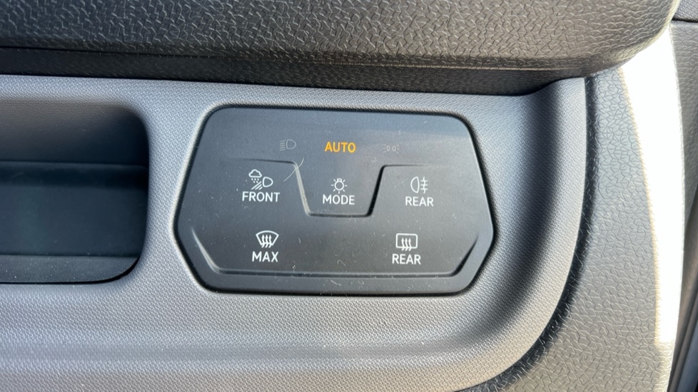 Used Volkswagen ID.Buzz 2024 for sale - 76302352: Photo 27