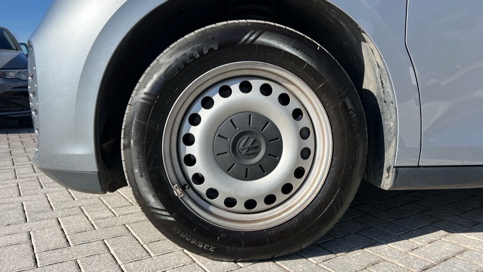 Used Volkswagen ID.Buzz 2024 for sale - 76302352: Photo 34