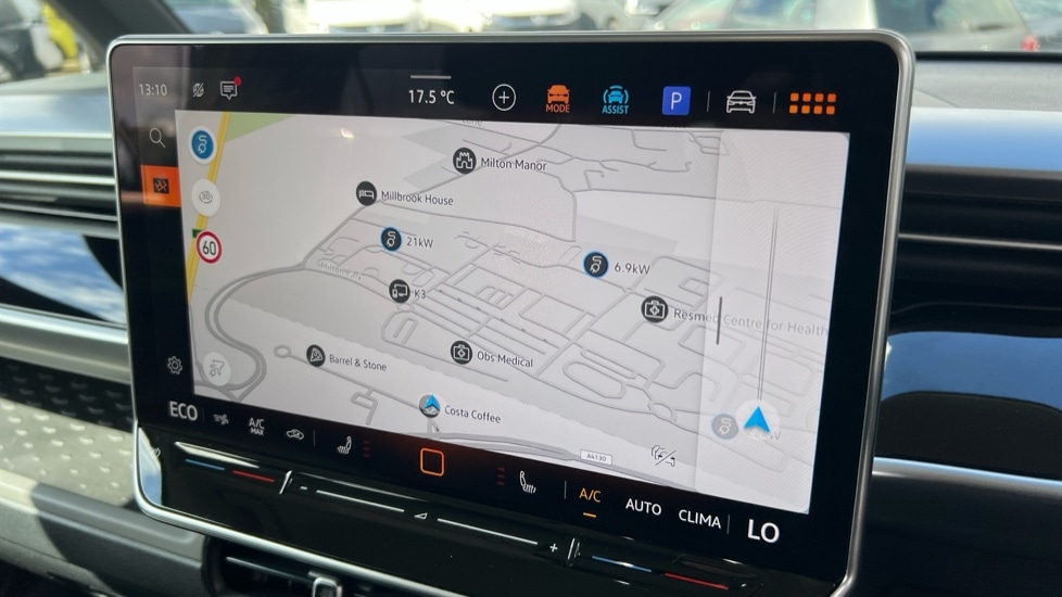 Used Volkswagen ID.Buzz 2025 for sale - 76602882: Photo 16