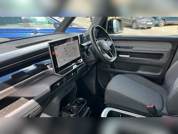 Used Volkswagen ID.Buzz 2025 for sale - 76602882: Photo