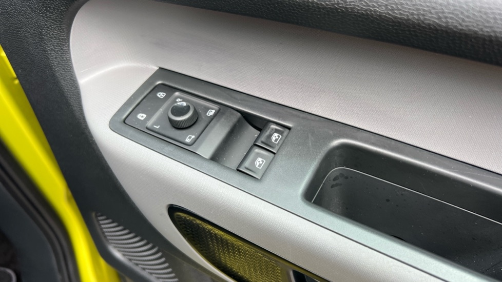 Used Volkswagen ID.Buzz 2025 for sale - 76602882: Photo 39