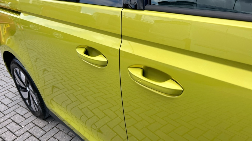 Used Volkswagen ID.Buzz 2025 for sale - 76602882: Photo 43