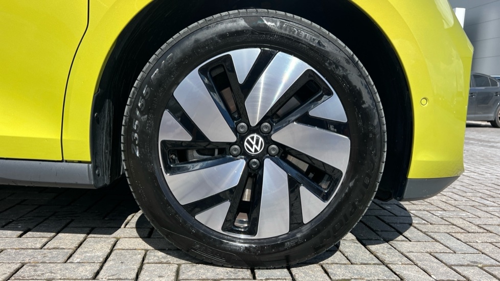 Used Volkswagen ID.Buzz 2025 for sale - 76602882: Photo 5