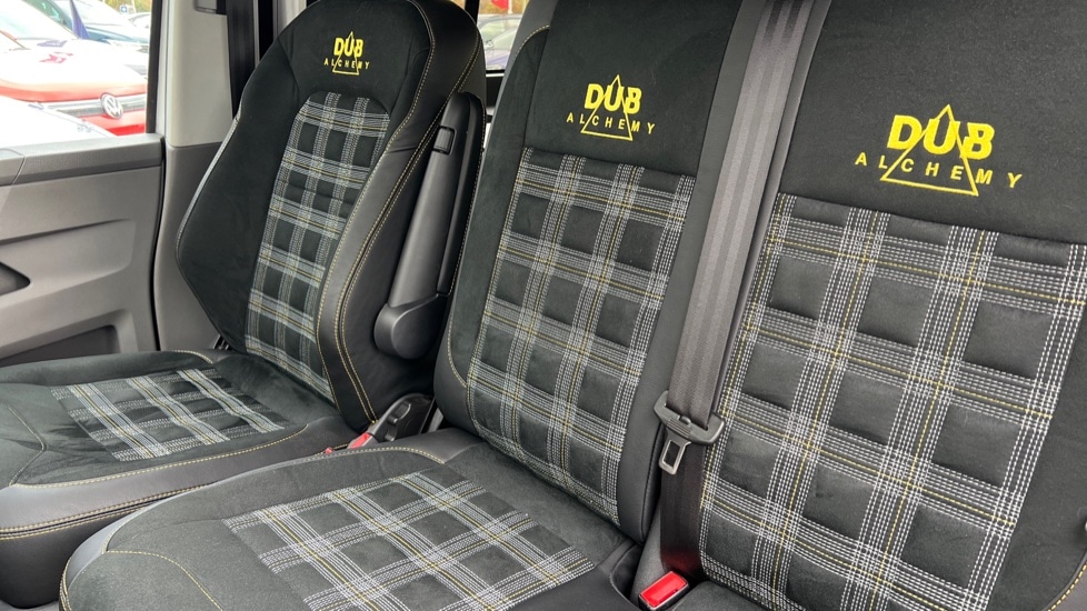 Used Volkswagen Transporter 2024 for sale - 76977669: Photo 17