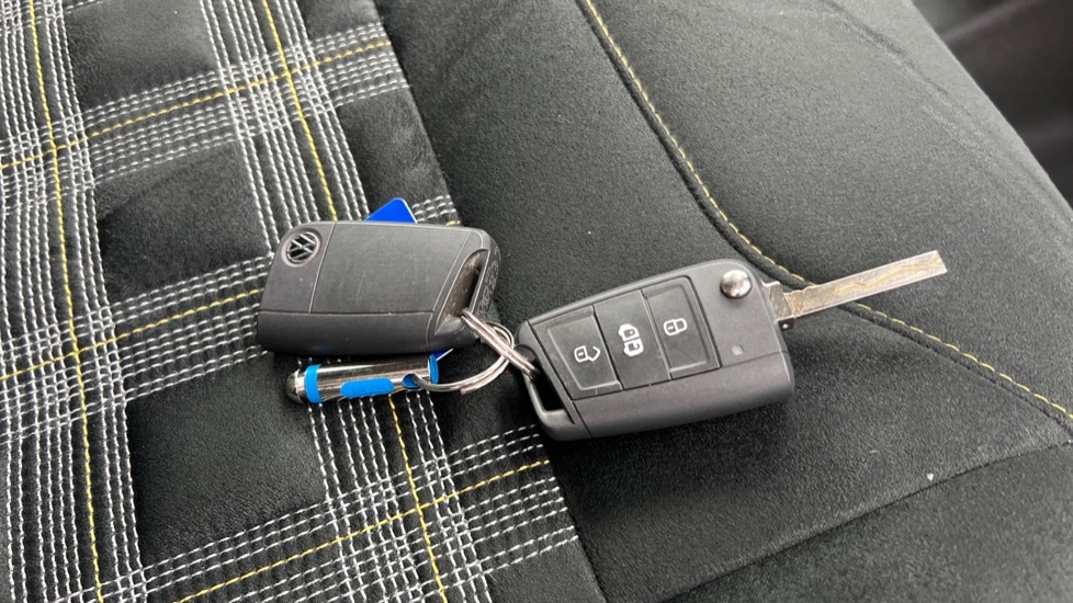 Used Volkswagen Transporter 2024 for sale - 76977669: Photo 21