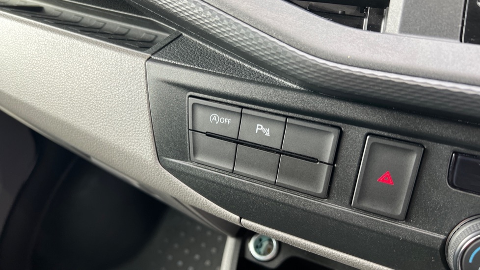 Used Volkswagen Transporter 2024 for sale - 76977669: Photo 43