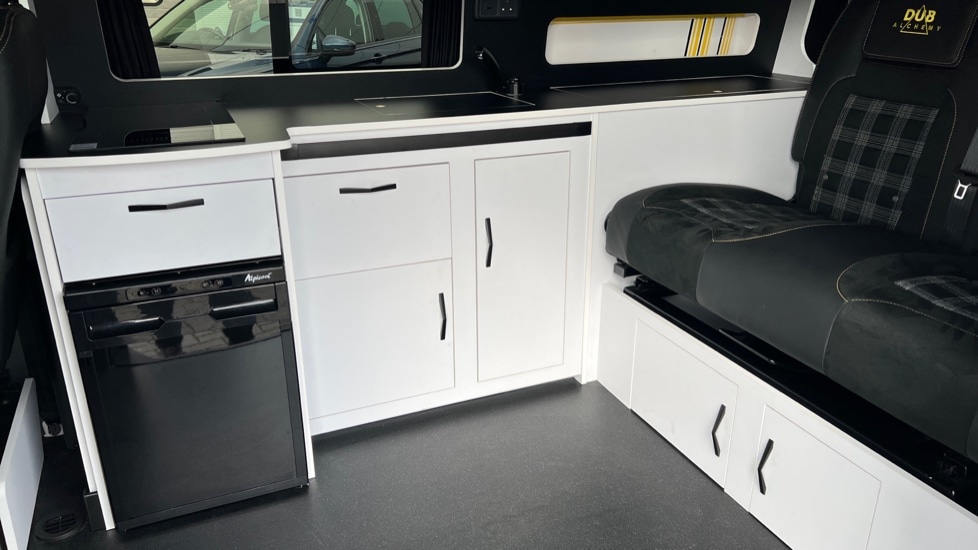 Used Volkswagen Transporter 2024 for sale - 76977669: Photo 9