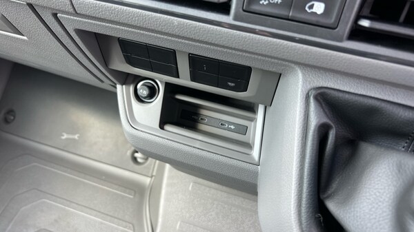 Used Volkswagen Crafter 2025 for sale - 76130580: Photo 37