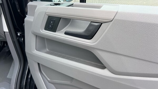 Used Volkswagen Crafter 2025 for sale - 76130580: Photo 40