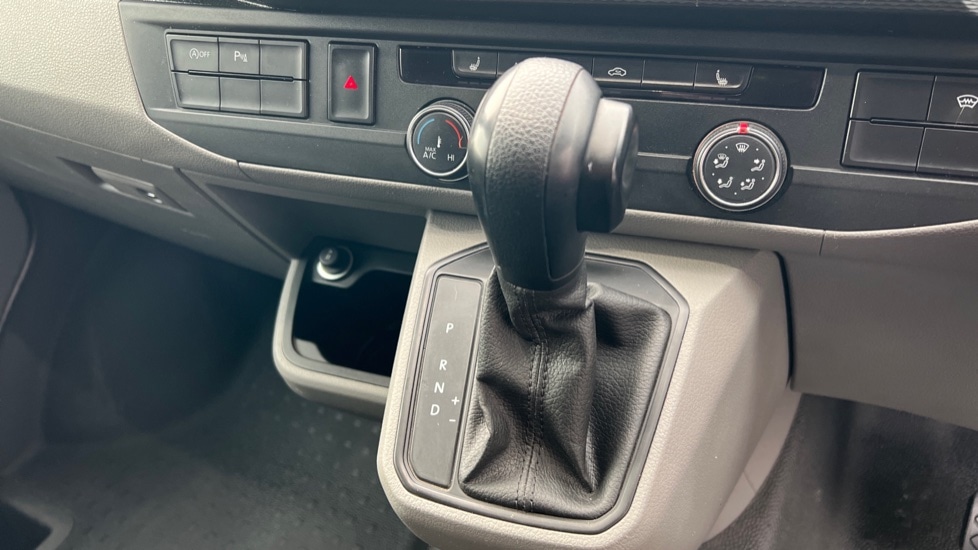 Used Volkswagen Transporter 2022 for sale - 76766361: Photo 14