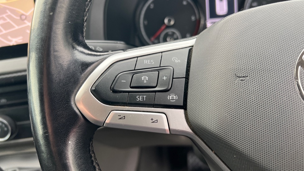 Used Volkswagen Transporter 2022 for sale - 76766361: Photo 24