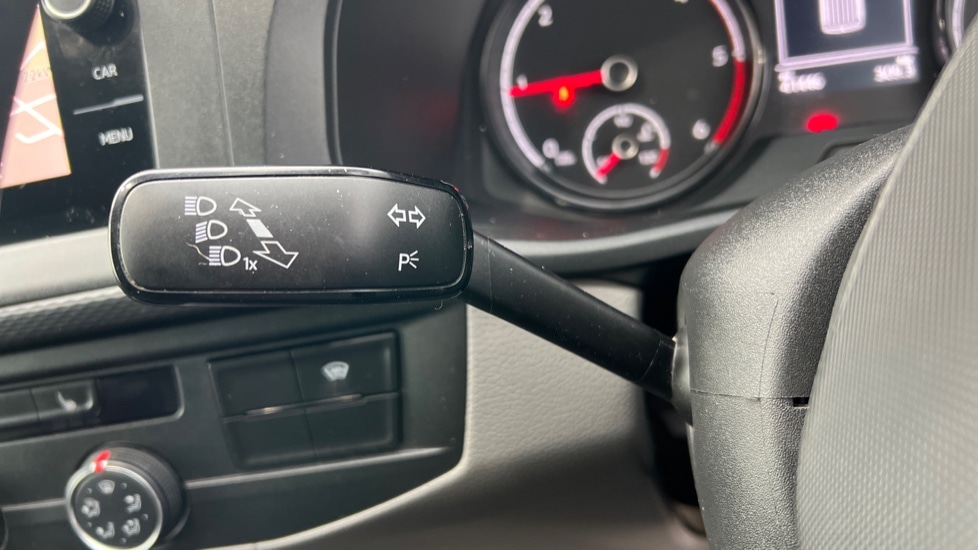 Used Volkswagen Transporter 2022 for sale - 76766361: Photo 27