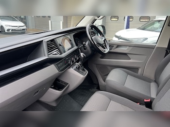 Used Volkswagen Transporter 2022 for sale - 76766361: Photo