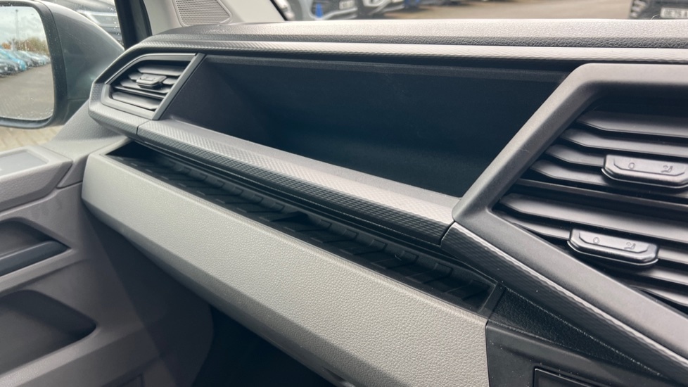 Used Volkswagen Transporter 2022 for sale - 76766361: Photo 36