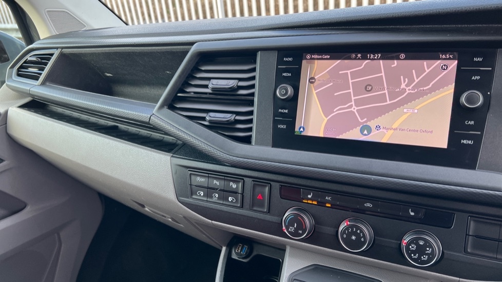 Used Volkswagen Transporter 2020 for sale - 76552294: Photo 12