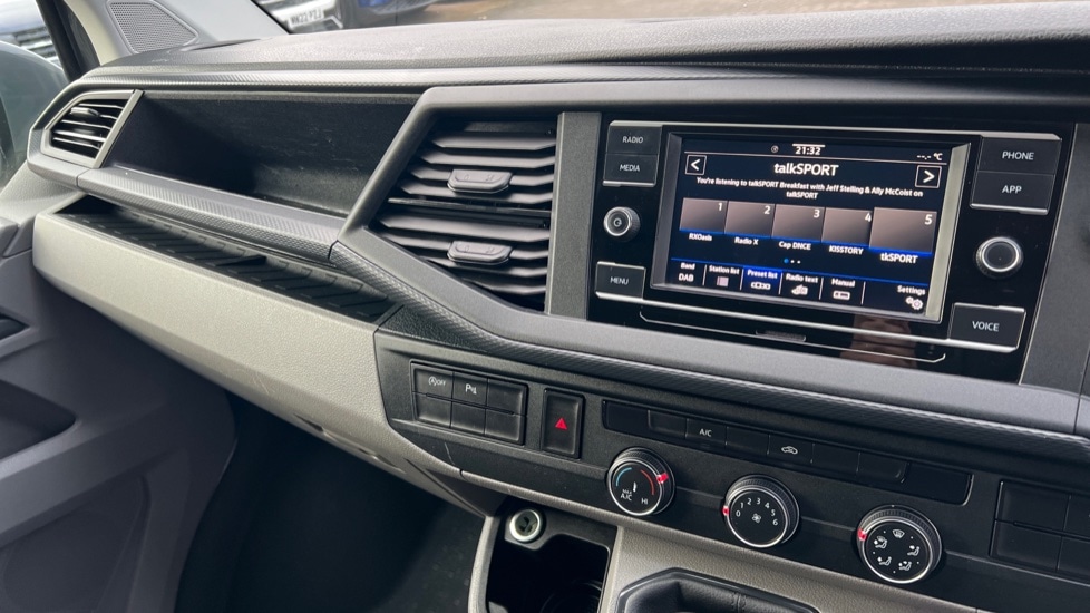 Used Volkswagen Transporter 2021 for sale - 76373013: Photo 12