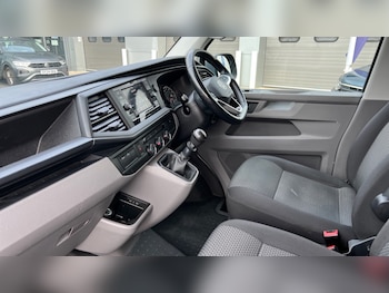 Used Volkswagen Transporter 2021 for sale - 76373013: Photo