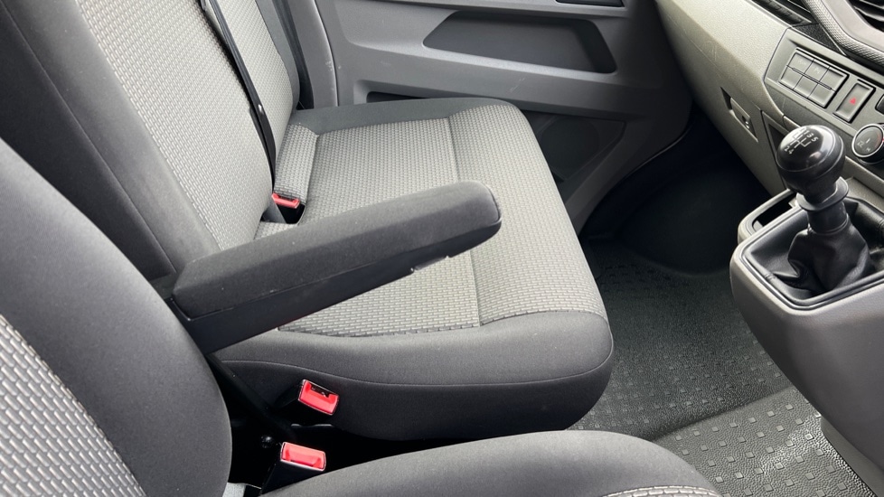 Used Volkswagen Transporter 2021 for sale - 76373013: Photo 38