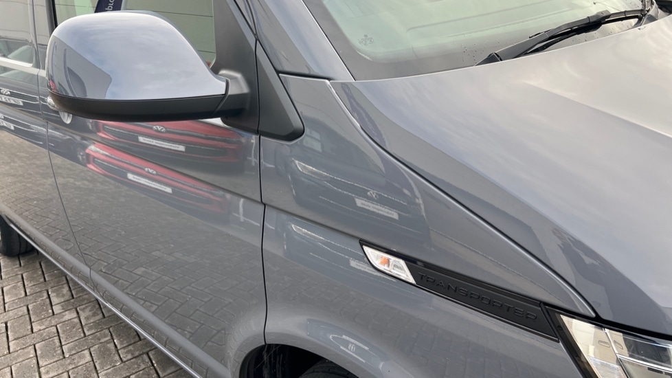 Used Volkswagen Transporter 2021 for sale - 76373013: Photo 42
