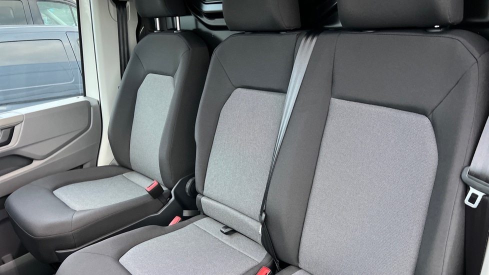 Used Volkswagen Crafter 2025 for sale - 77013018: Photo 17