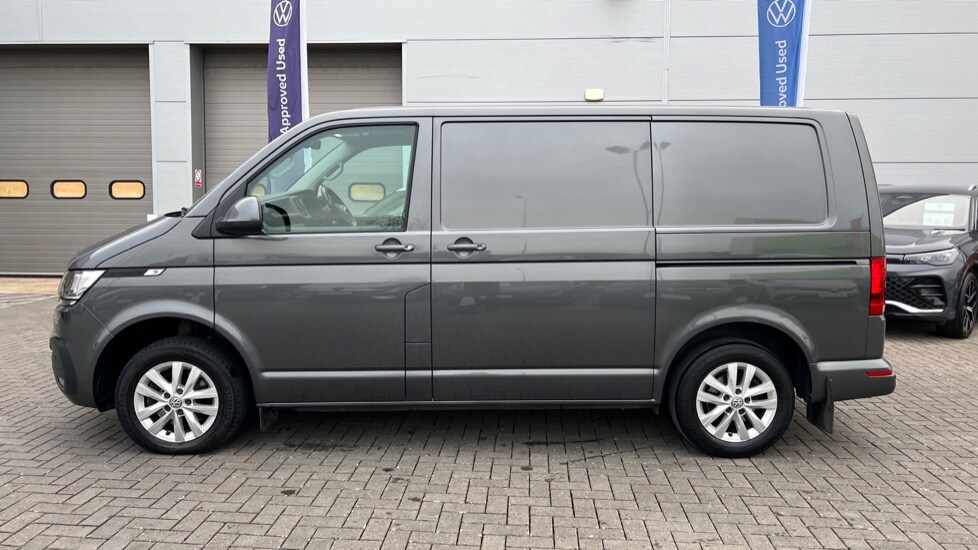Used Volkswagen Transporter 2022 for sale - 77075752: Photo 18