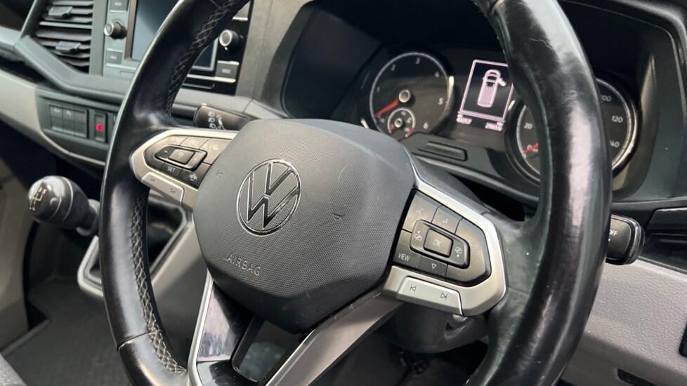 Used Volkswagen Transporter 2022 for sale - 77075752: Photo 38