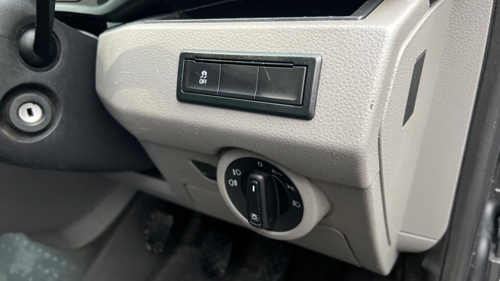 Used Volkswagen Transporter 2022 for sale - 77075752: Photo 39