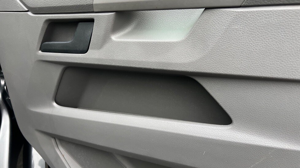 Used Volkswagen Transporter 2022 for sale - 77075752: Photo 40