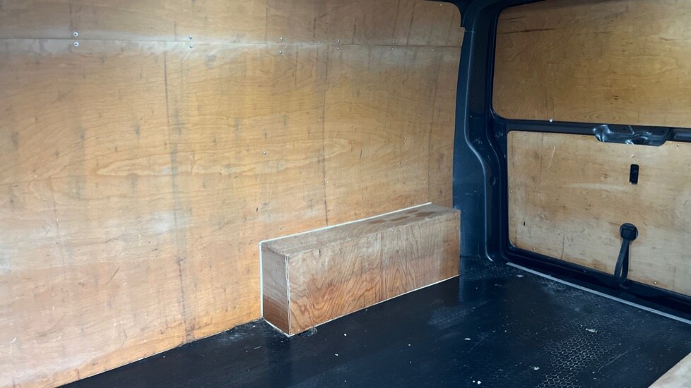 Used Volkswagen Transporter 2022 for sale - 77075752: Photo 9