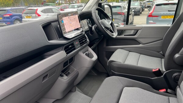 Used Volkswagen Crafter 2025 for sale - 76328337: Photo 2