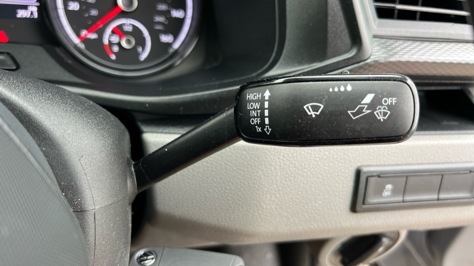 Used Volkswagen Transporter 2022 for sale - 76826582: Photo 29