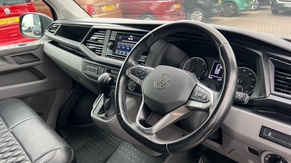 Used Volkswagen Transporter 2022 for sale - 76826582: Photo 6
