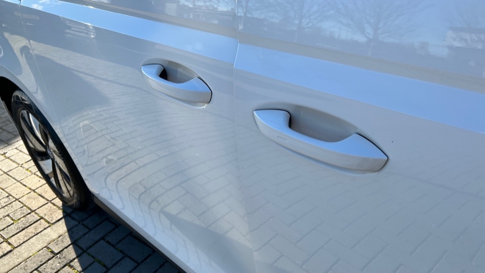 Used Volkswagen ID.Buzz 2023 for sale - 76881953: Photo 43