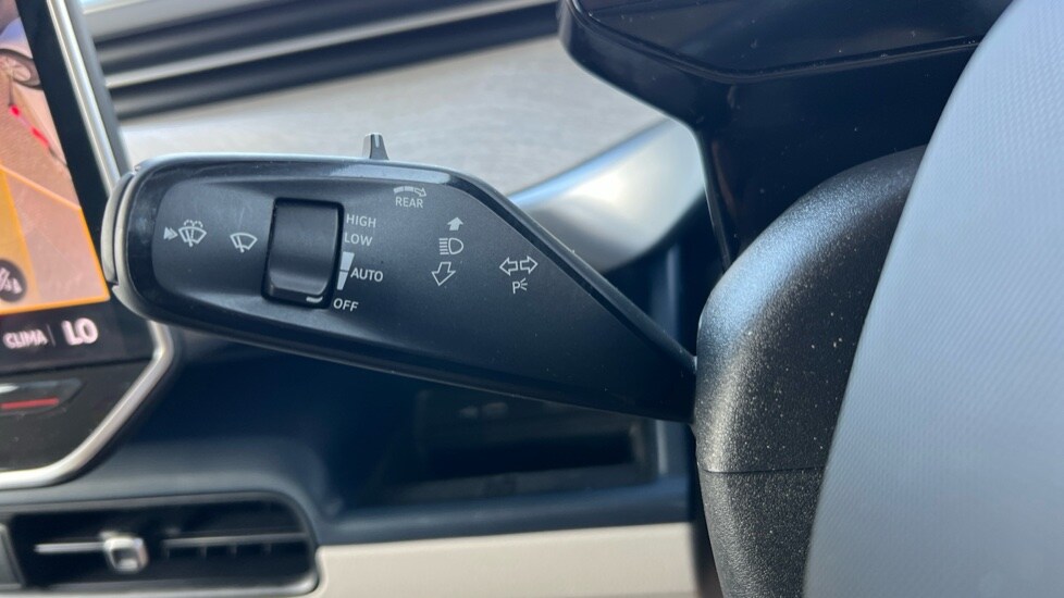 Used Volkswagen ID.Buzz 2024 for sale - 75910608: Photo 27