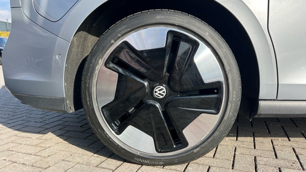 Used Volkswagen ID.Buzz 2024 for sale - 75910608: Photo 33