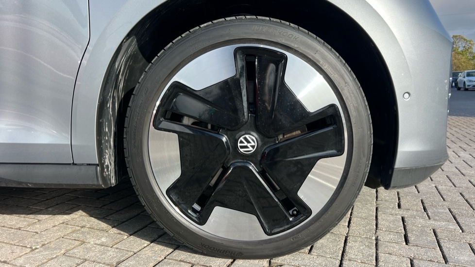 Used Volkswagen ID.Buzz 2024 for sale - 75910608: Photo 5