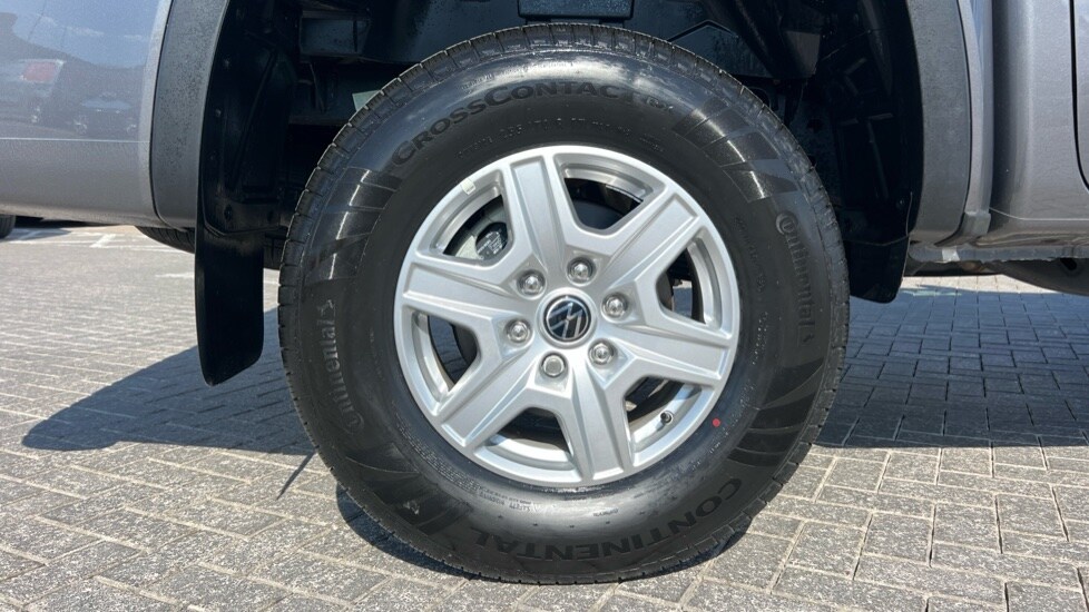 Used Volkswagen Amarok 2024 for sale - 76731455: Photo 32