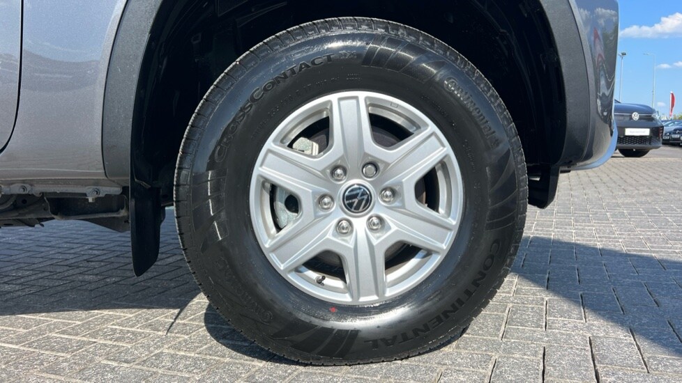 Used Volkswagen Amarok 2024 for sale - 76731455: Photo 5