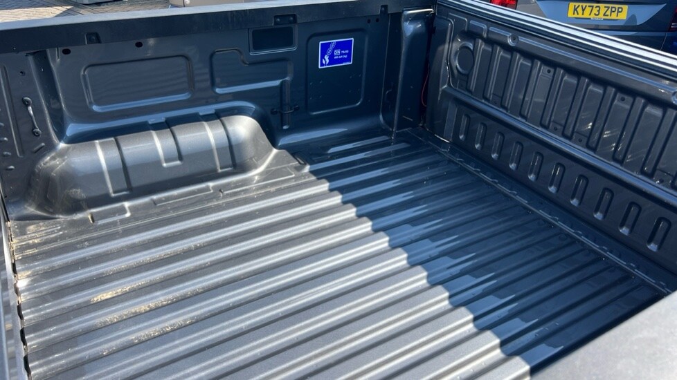 Used Volkswagen Amarok 2024 for sale - 76731455: Photo 9